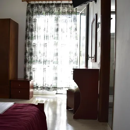 Michalis Place Vasiliki