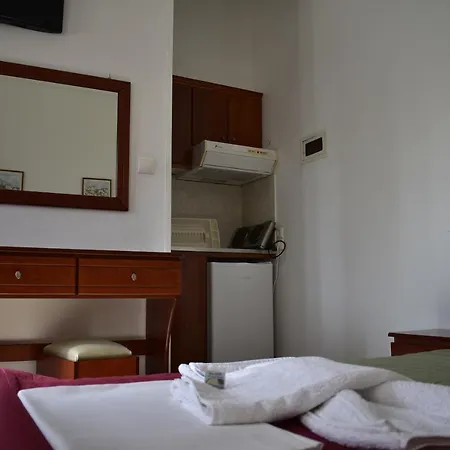 Hotel apartamentowy Michalis Place 3*